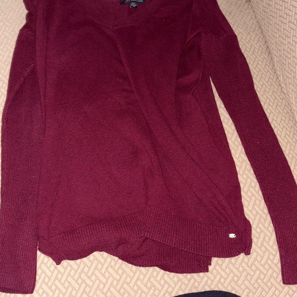 Women's Burgundy Sweater
